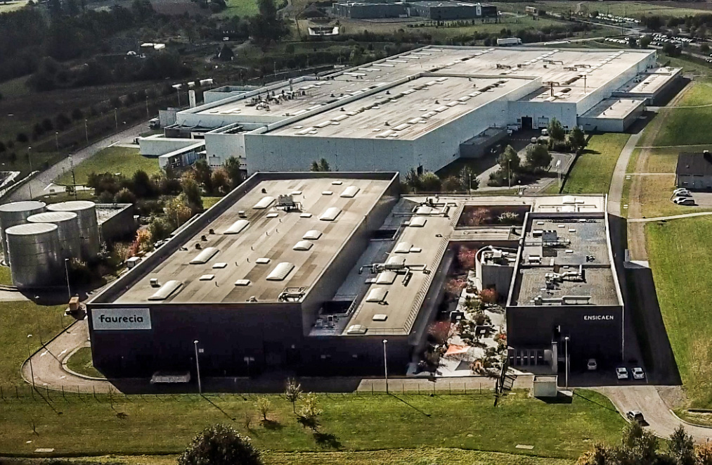 La troisième photo